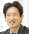 青木 公也 氏